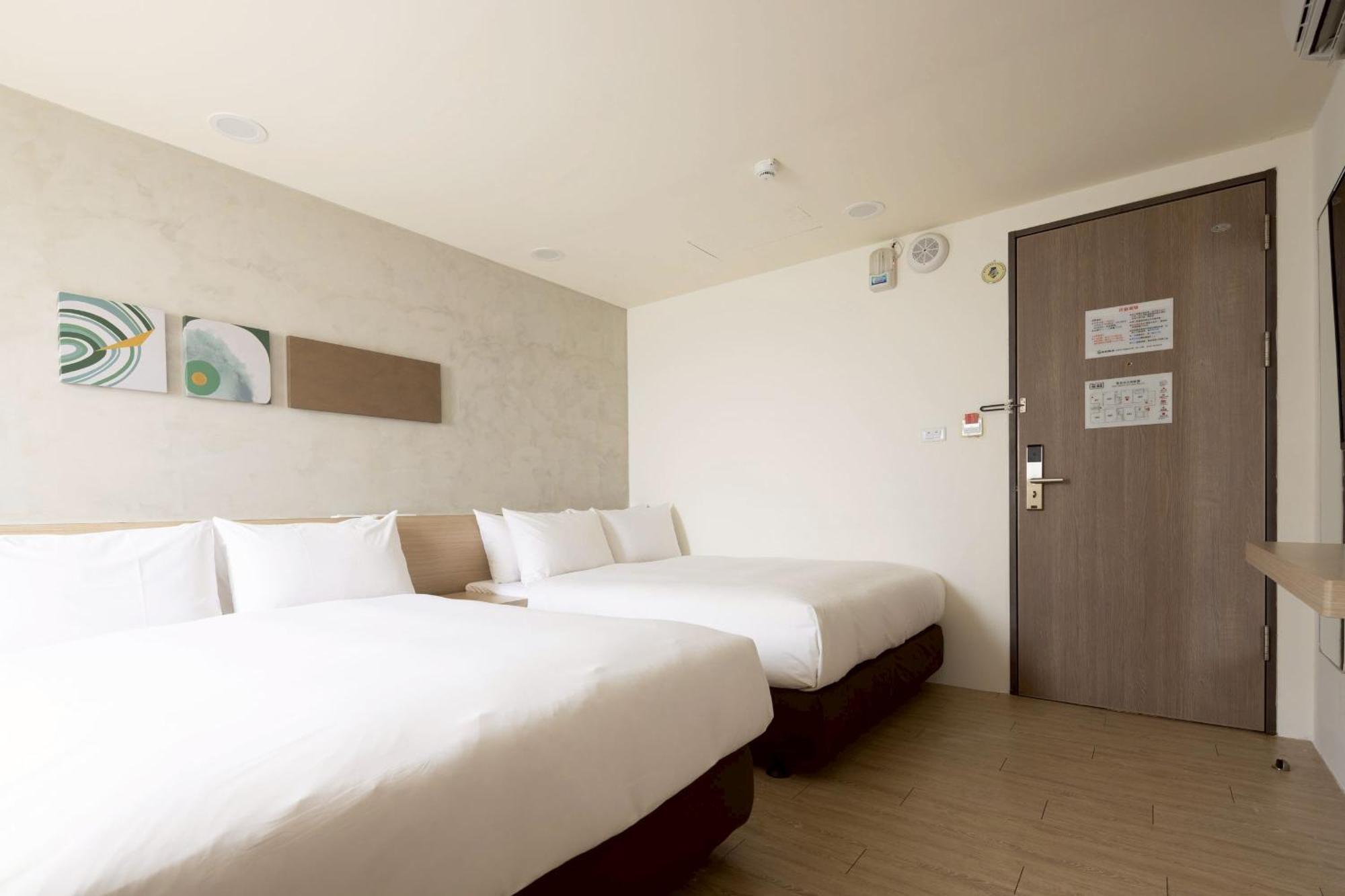 P Inn Tainan Habitación foto